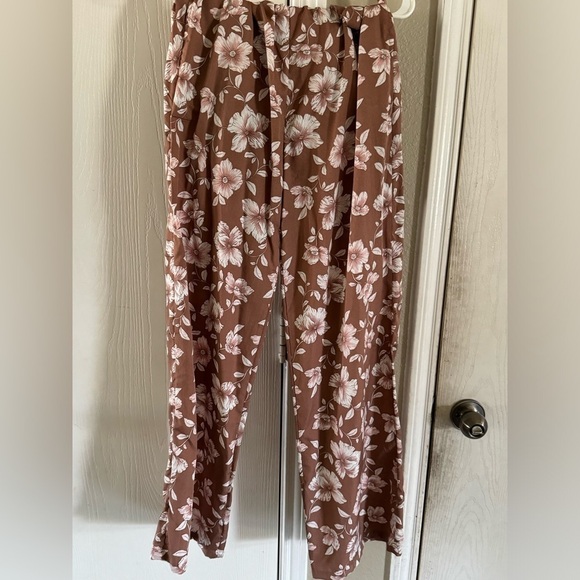 BOG Collection Womens Floral Set Size M - Picture 7 of 7